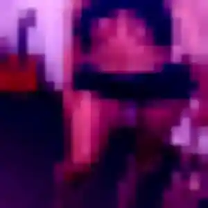 Charmante Takha, 29 ans à Esserts-Blay - voir sa photo