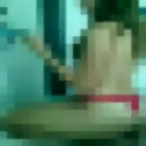 Éléonore, fille de 23 ans cherche plan cul à Étretat