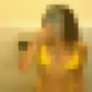 Sexy Xénia, 27 ans à Étuz - voir sa photo
