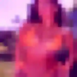 Seynabou, 36 ans, cherche un plan cul à Exireuil