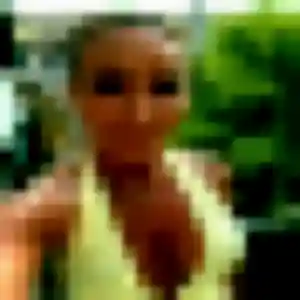 Photo de Anaïs à Faux (30 ans) - plan cul gratuit