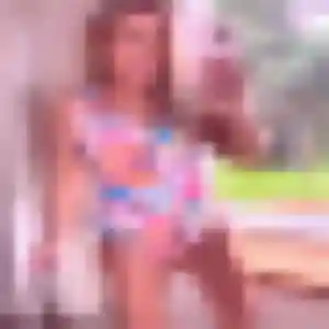 Photo privée de Adjoavi, 45 ans à Fermanville - plan discret
