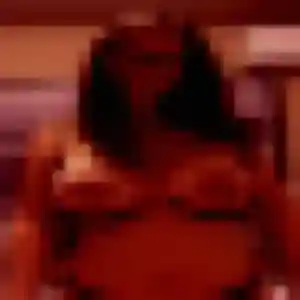 Photo exclusive de Régine, 25 ans à Férolles-Attilly - plan discret