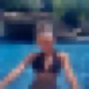 Contacte Dalila, 22 ans à Feuguerolles-Bully en privé