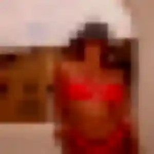 Aliyah (28 ans) à Filstroff propose une rencontre maintenant