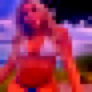 Exaucée, femme de 23 ans cherche plan cul à Flagnac