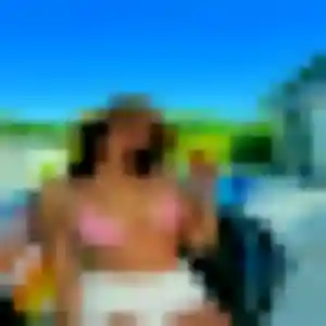 Tanoh, 29 ans, connectée à Flagy pour une rencontre coquine