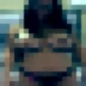 Oumou (44 ans) à Flavy-le-Martel cherche un plan cul ce soir