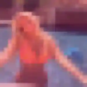 Charmante Salamata, 23 ans à Fleury - voir sa photo