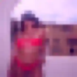 Charmante Pascaline, 35 ans à Foug - la contacter