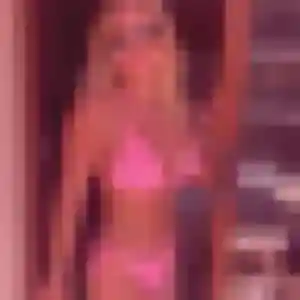 Pascaline (23 ans) à Fougères cherche une rencontre maintenant