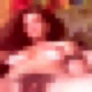 Antoinette (34 ans) à Fougerolles-Saint-Valbert propose un plan cul ce soir