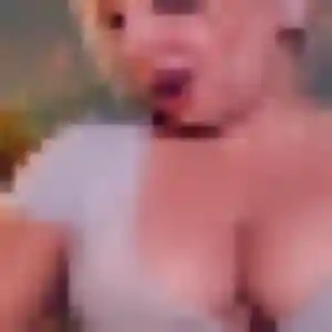 Neema, 40 ans, disponible à Fourques-sur-Garonne pour un plan cul