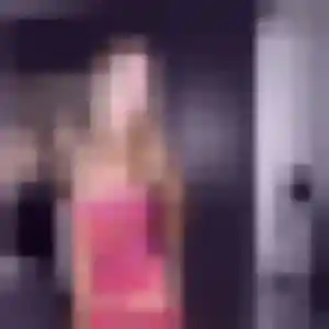 Photo exclusive de Aïcha, 40 ans à Foussais-Payré - plan discret