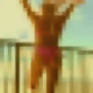 Faustine, 44 ans, disponible à Gennes-sur-Seiche pour un plan cul