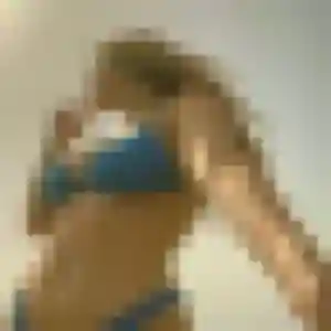 Pauline, 34 ans, en ligne à Gilley pour un plan cul