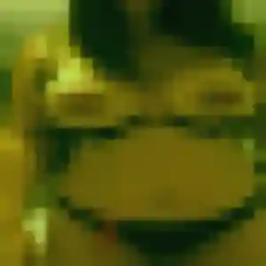 Photo de Safiatou à Gimont (22 ans) - plan cul anonyme