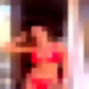Contacte Codou, 25 ans à Givonne en privé