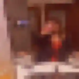 Esi, 26 ans, connectée à Glisy pour une rencontre coquine