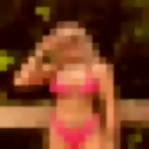 Bola, 36 ans, disponible à Gommerville pour une rencontre coquine