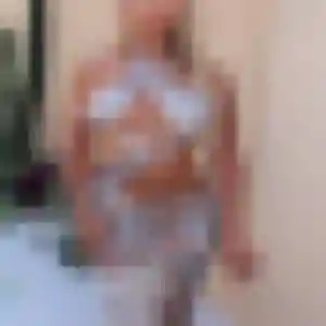 Jennifer, femme de 44 ans propose plan cul à Granges-les-Beaumont