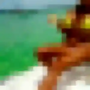 Photo sexy de Adjoua, 27 ans à Gressy - plan discret