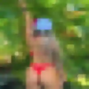Rencontre Salomé, 41 ans à Grézieu-la-Varenne en privé