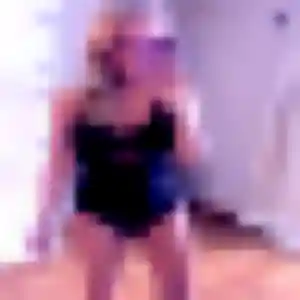 Yetunde (44 ans) à Gron cherche une rencontre rapidement