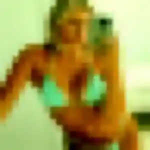 Charmante Soline, 44 ans à Grosbliederstroff - la contacter