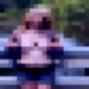 Solène, femme de 34 ans propose plan cul à Hasnon
