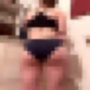 Afia, fille de 31 ans cherche plan cul à Haussy