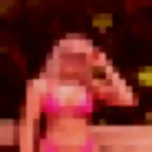 Photo de Paulette à Haute-Rivoire (34 ans) - plan cul anonyme