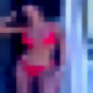 Henriette, 26 ans, en ligne à Hautefage-la-Tour pour une rencontre coquine