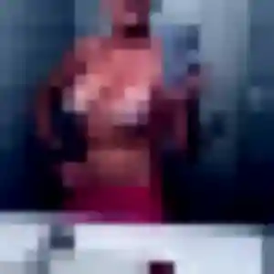 Coumba, fille de 29 ans cherche plan cul à Hennezis