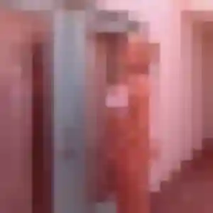 Photo sexy de Ngozi, 40 ans à Hérouvillette - plan discret