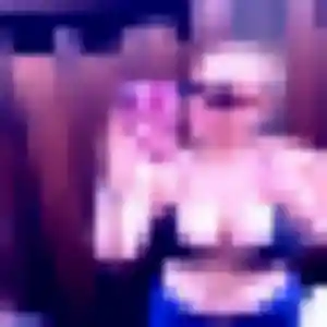 Contacte Christelle, 23 ans à Hœrdt en privé