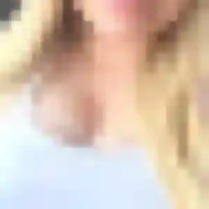 Photo de Nabou à Isques (27 ans) - plan cul discret