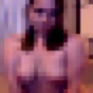 Rejoins Samira, 27 ans à Issé gratuitement