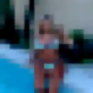 Rejoins Akissi, 30 ans à Jaulgonne en privé