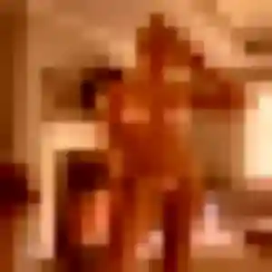 Photo de Anaïs à Joyeuse (37 ans) - plan cul gratuit