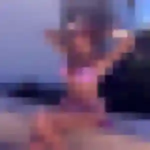 Ornella de Juillan, 26 ans - plan cul discret