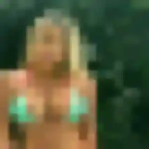 Codou, femme de 38 ans propose plan cul à Jullouville