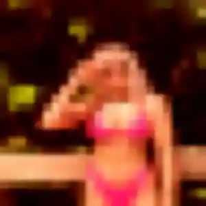 Faustine, 36 ans, connectée à Juvisy-sur-Orge pour un plan cul