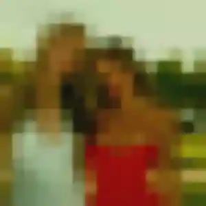 Célestine, 35 ans, connectée à Kani-Kéli pour un plan cul