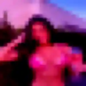 Céline, femme de 23 ans propose plan cul à Kerlaz