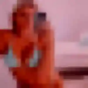 Neema, fille de 38 ans cherche plan cul à L'Huisserie