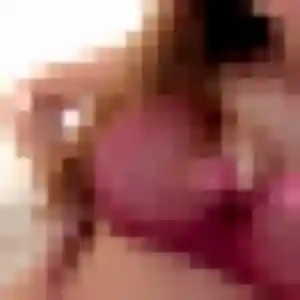 Adaeze de La Baronnie, 26 ans - plan cul discret