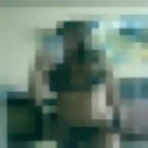Photo exclusive de Akua, 34 ans à La Bazoge-Montpinçon - rencontre sans lendemain