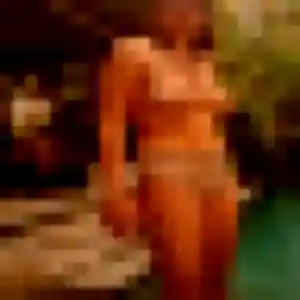 Sexy Sanata, 29 ans à La Celle-Saint-Avant - voir sa photo