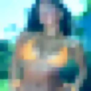 Photo de Adunni à La Celle-Saint-Cyr (22 ans) - plan cul anonyme